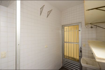 Casa para alugar com 200m², 4 quartos e 1 vaga Casa para alugar com 200m², 4 quartos e 1 vagaÁrea de Serviço