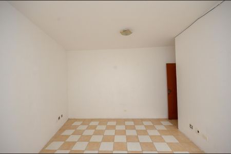 Casa para alugar com 200m², 4 quartos e 1 vaga Casa para alugar com 200m², 4 quartos e 1 vagaSuíte 3