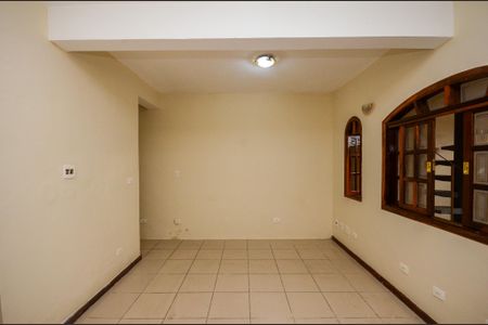 Sala de casa para alugar com 4 quartos, 200m² em Conjunto Habitacional Turistica, São Paulo