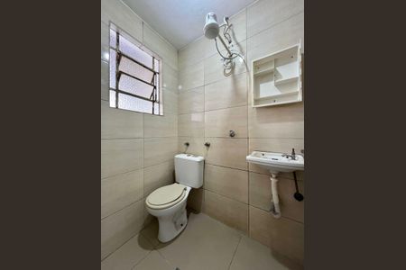 Banheiro de casa para alugar com 1 quarto, 45m² em Jardim Leonor, Campinas