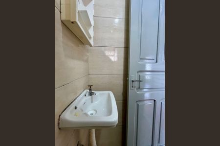Casa para alugar com 45m², 1 quarto e sem vaga Casa para alugar com 45m², 1 quarto e sem vagaBanheiro