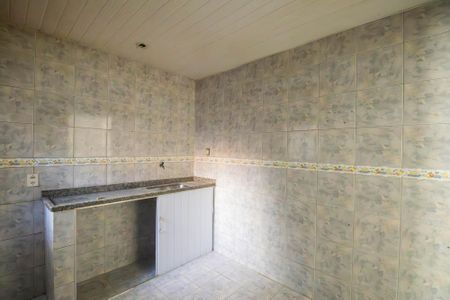 Casa para alugar com 100m², 2 quartos e sem vaga Casa para alugar com 100m², 2 quartos e sem vagaCozinha