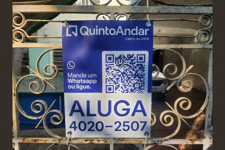 Casa para alugar com 100m², 2 quartos e sem vaga Casa para alugar com 100m², 2 quartos e sem vagaFachada