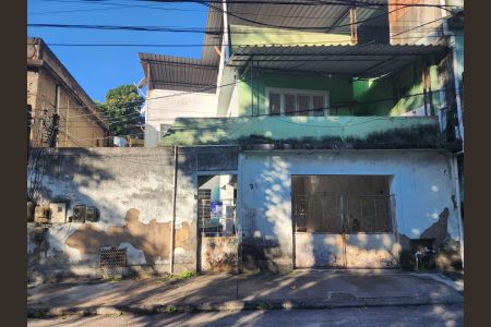 Casa para alugar com 100m², 2 quartos e sem vaga Casa para alugar com 100m², 2 quartos e sem vagaFachada
