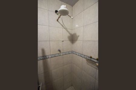 Casa para alugar com 100m², 2 quartos e sem vaga Casa para alugar com 100m², 2 quartos e sem vagaBanheiro