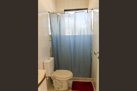 Apartamento para alugar com 200m², 3 quartos e 2 vagas Apartamento para alugar com 200m², 3 quartos e 2 vagasBanheiro de serviço