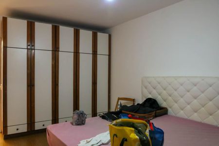 Apartamento para alugar com 200m², 3 quartos e 2 vagas Apartamento para alugar com 200m², 3 quartos e 2 vagasQuarto 2