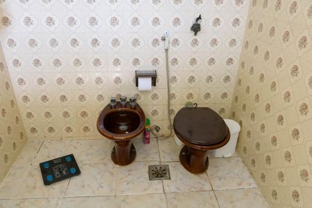 Apartamento para alugar com 200m², 3 quartos e 2 vagas Apartamento para alugar com 200m², 3 quartos e 2 vagasBanheiro do Quarto Suíte
