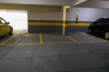 Apartamento para alugar com 200m², 3 quartos e 2 vagas Apartamento para alugar com 200m², 3 quartos e 2 vagasGaragem