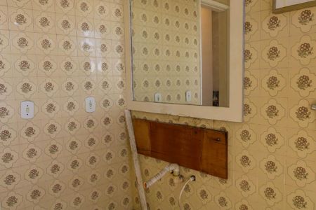 Apartamento para alugar com 200m², 3 quartos e 2 vagas Apartamento para alugar com 200m², 3 quartos e 2 vagasBanheiro Social