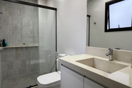 Apartamento para alugar com 208m², 4 quartos e 2 vagasBanheiro da Suíte 2