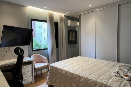 Apartamento para alugar com 208m², 4 quartos e 2 vagasSuíte 2