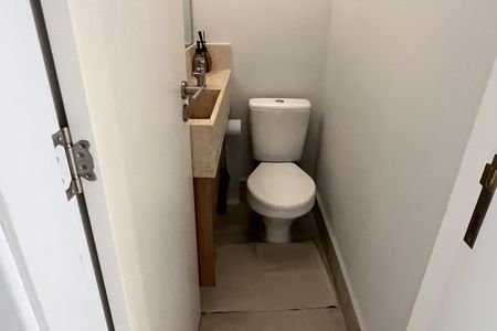 Apartamento para alugar com 208m², 4 quartos e 2 vagasLavabo