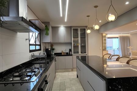 Apartamento para alugar com 208m², 4 quartos e 2 vagasCozinha 