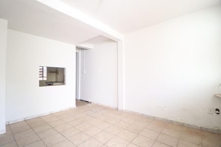 Casa para alugar com 68m², 2 quartos e 1 vagaSala