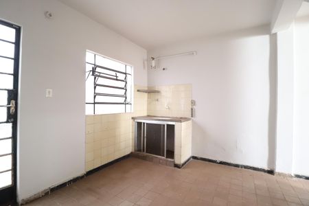 Casa para alugar com 68m², 2 quartos e 1 vagaCozinha