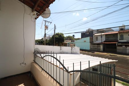 Casa para alugar com 68m², 2 quartos e 1 vagaSacada