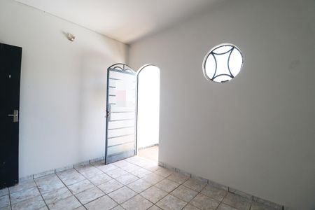 Casa para alugar com 68m², 2 quartos e 1 vagaQuarto 1