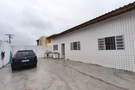 Casa para alugar com 180m², 2 quartos e 4 vagas Casa para alugar com 180m², 2 quartos e 4 vagasQuintal - Garagem