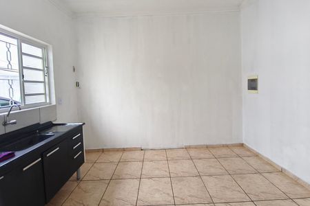 Casa para alugar com 180m², 2 quartos e 4 vagas Casa para alugar com 180m², 2 quartos e 4 vagasCozinha