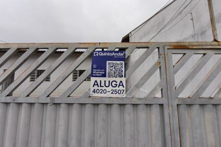 Casa para alugar com 180m², 2 quartos e 4 vagas Casa para alugar com 180m², 2 quartos e 4 vagasPLACA INSTALADA NA FACHADA