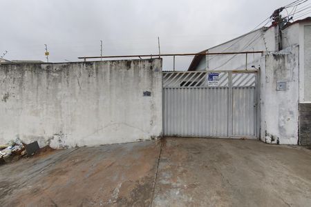 Casa para alugar com 180m², 2 quartos e 4 vagas Casa para alugar com 180m², 2 quartos e 4 vagasPLACA INSTALADA NA FACHADA