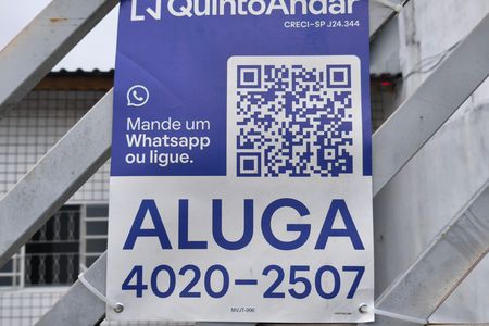 Casa para alugar com 180m², 2 quartos e 4 vagas Casa para alugar com 180m², 2 quartos e 4 vagasPLACA INSTALADA NA FACHADA