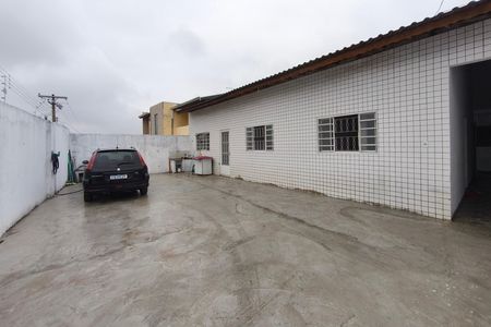 Casa para alugar com 180m², 2 quartos e 4 vagas Casa para alugar com 180m², 2 quartos e 4 vagasQuintal - Garagem