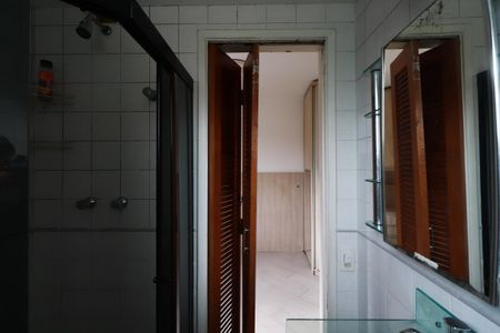 Apartamento à venda com 54m², 2 quartos e 2 vagasBanheiro da Suíte