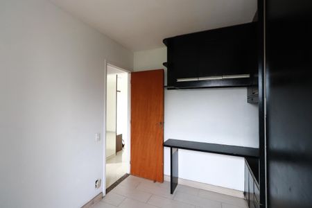 Apartamento à venda com 54m², 2 quartos e 2 vagasQuarto 2