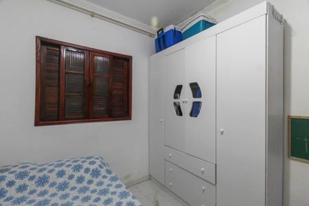 Casa para alugar com 60m², 3 quartos e 2 vagasQuarto 3