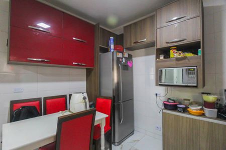 Casa para alugar com 60m², 3 quartos e 2 vagasCozinha