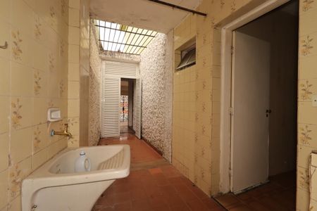 Casa para alugar com 161m², 2 quartos e 2 vagasÁrea de Serviço