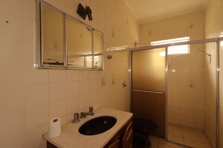Casa para alugar com 161m², 2 quartos e 2 vagasBanheiro