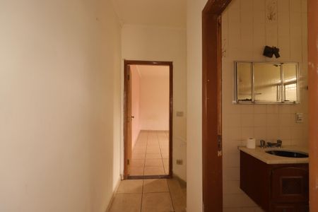 Casa para alugar com 161m², 2 quartos e 2 vagasCorredor