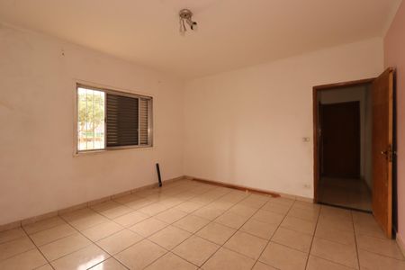 Casa para alugar com 161m², 2 quartos e 2 vagasQuarto 1