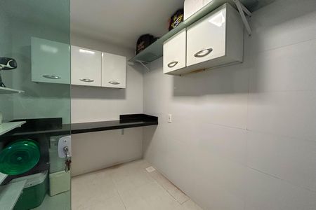 Casa de condomínio para alugar com 798m², 3 quartos e 4 vagas Casa de condomínio para alugar com 798m², 3 quartos e 4 vagasÁrea de Serviço