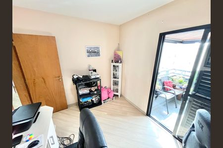 Apartamento para alugar com 140m², 4 quartos e 2 vagas Apartamento para alugar com 140m², 4 quartos e 2 vagasQuarto 2 / Escritório