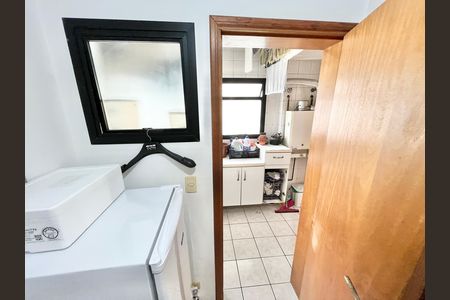Apartamento para alugar com 140m², 4 quartos e 2 vagas Apartamento para alugar com 140m², 4 quartos e 2 vagasQuarto de Serviço