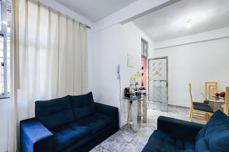 Casa de condomínio à venda com 160m², 3 quartos e 1 vaga Casa de condomínio à venda com 160m², 3 quartos e 1 vagaSala