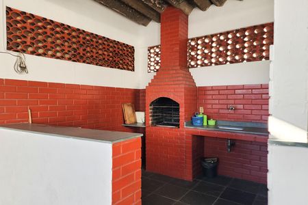 Casa de condomínio à venda com 160m², 3 quartos e 1 vaga Casa de condomínio à venda com 160m², 3 quartos e 1 vagaÁrea