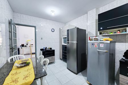 Casa de condomínio à venda com 160m², 3 quartos e 1 vaga Casa de condomínio à venda com 160m², 3 quartos e 1 vagaCozinha