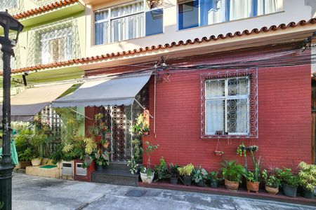 Casa de condomínio à venda com 160m², 3 quartos e 1 vaga Casa de condomínio à venda com 160m², 3 quartos e 1 vagaÁrea Comum