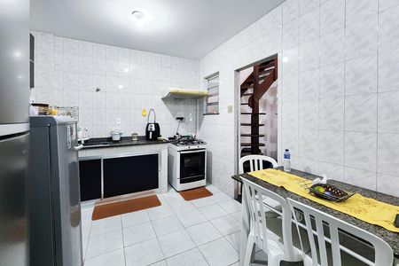 Casa de condomínio à venda com 160m², 3 quartos e 1 vaga Casa de condomínio à venda com 160m², 3 quartos e 1 vagaCozinha