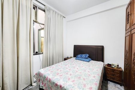 Casa de condomínio à venda com 160m², 3 quartos e 1 vaga Casa de condomínio à venda com 160m², 3 quartos e 1 vagaQuarto 1