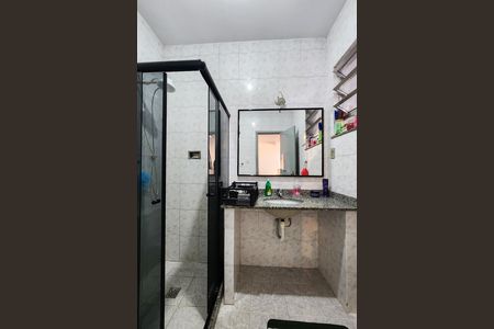Casa de condomínio à venda com 160m², 3 quartos e 1 vaga Casa de condomínio à venda com 160m², 3 quartos e 1 vagaBanheiro 2