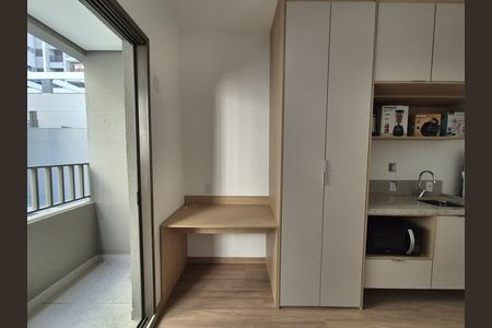 Cozinha de kitnet/studio à venda com 1 quarto, 24m² em Tatuapé, São Paulo