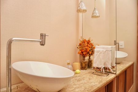 Apartamento à venda com 93m², 3 quartos e 2 vagas Apartamento à venda com 93m², 3 quartos e 2 vagasLavabo