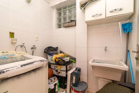 Casa à venda com 160m², 4 quartos e 2 vagas Casa à venda com 160m², 4 quartos e 2 vagasÁrea de Serviço