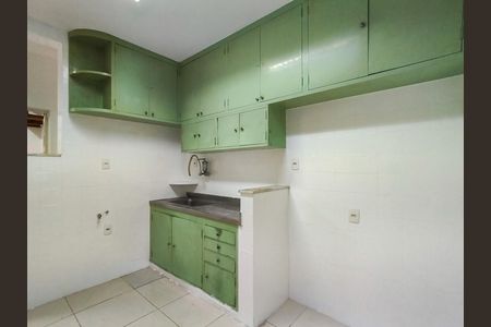 Apartamento à venda com 100m², 3 quartos e sem vaga Apartamento à venda com 100m², 3 quartos e sem vagaCozinha